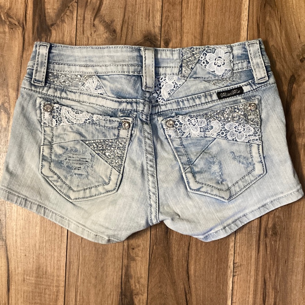 Miss Me Signature Denim Shortie Shorts Light Wash Embellished 27